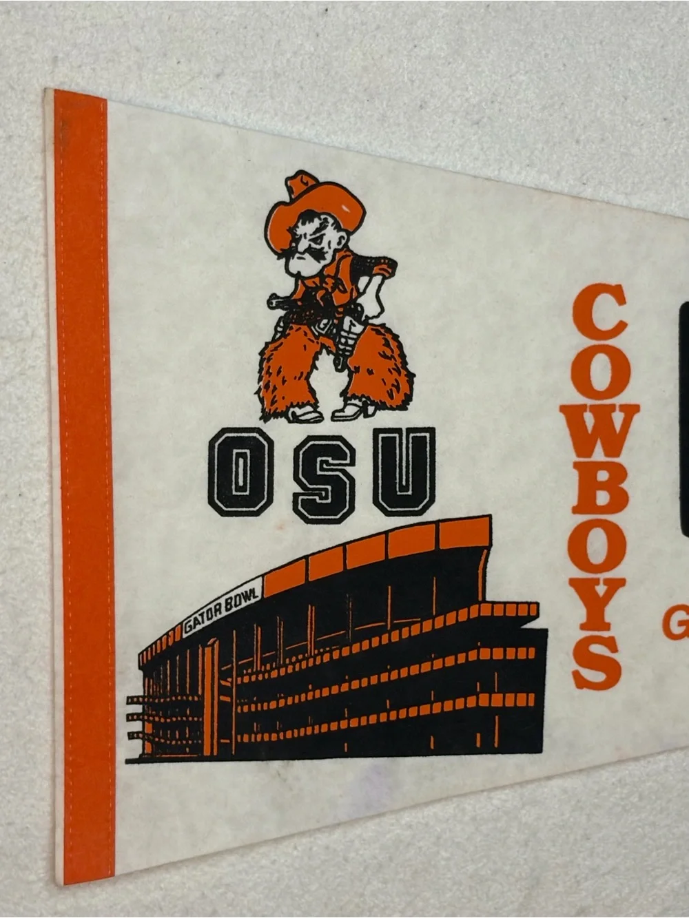Oklahoma State Cowboys OSU Gator Bowl Felt Pennant Jacksonville FL 29.5” Vintage